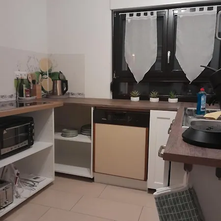 Alte Mit Terrasse Διαμέρισμα Bad Schonborn