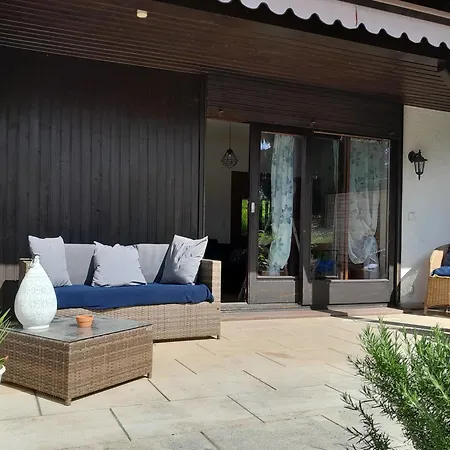 Alte Mit Terrasse Διαμέρισμα Bad Schonborn