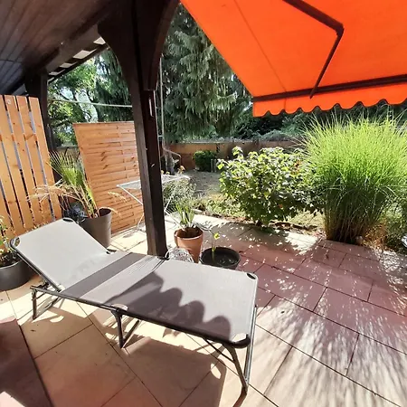 شقة Alte Mit Terrasse *